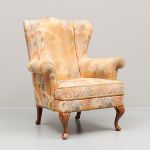 463461 Wing chair
